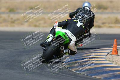 media/Apr-10-2022-SoCal Trackdays (Sun) [[f104b12566]]/Turn 11 Backside (945am)/